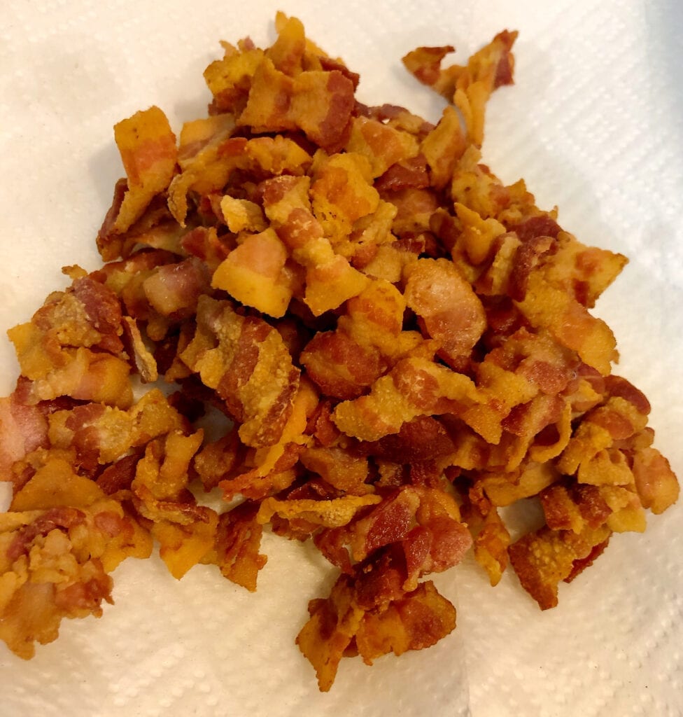 Cooked Crisp Bacon Pieces