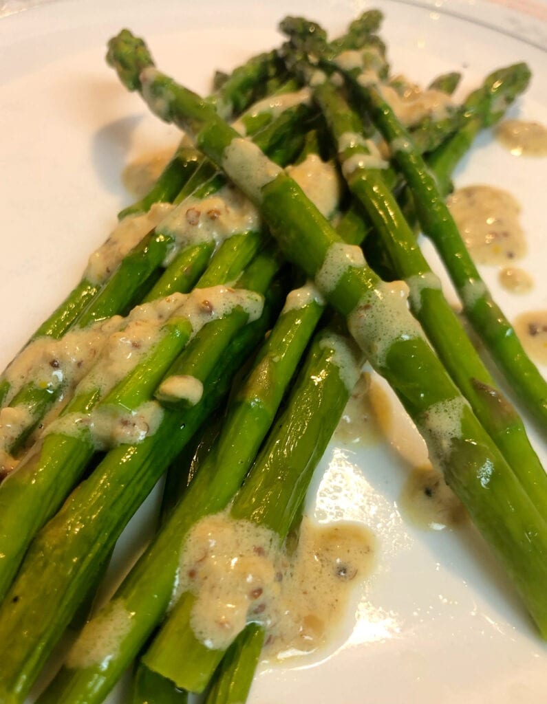 Asparagus with Garlic Butter Sauce