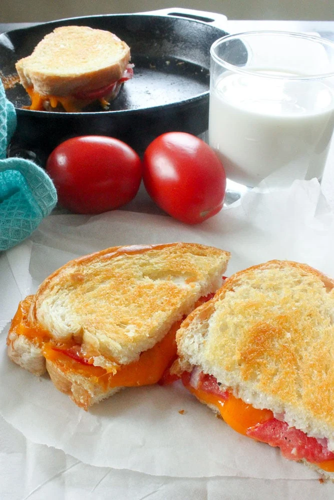 Grilled-Cheese-With-Tomato-and-Onion-with-mayo-is-easy-comfort-food-at-its-best