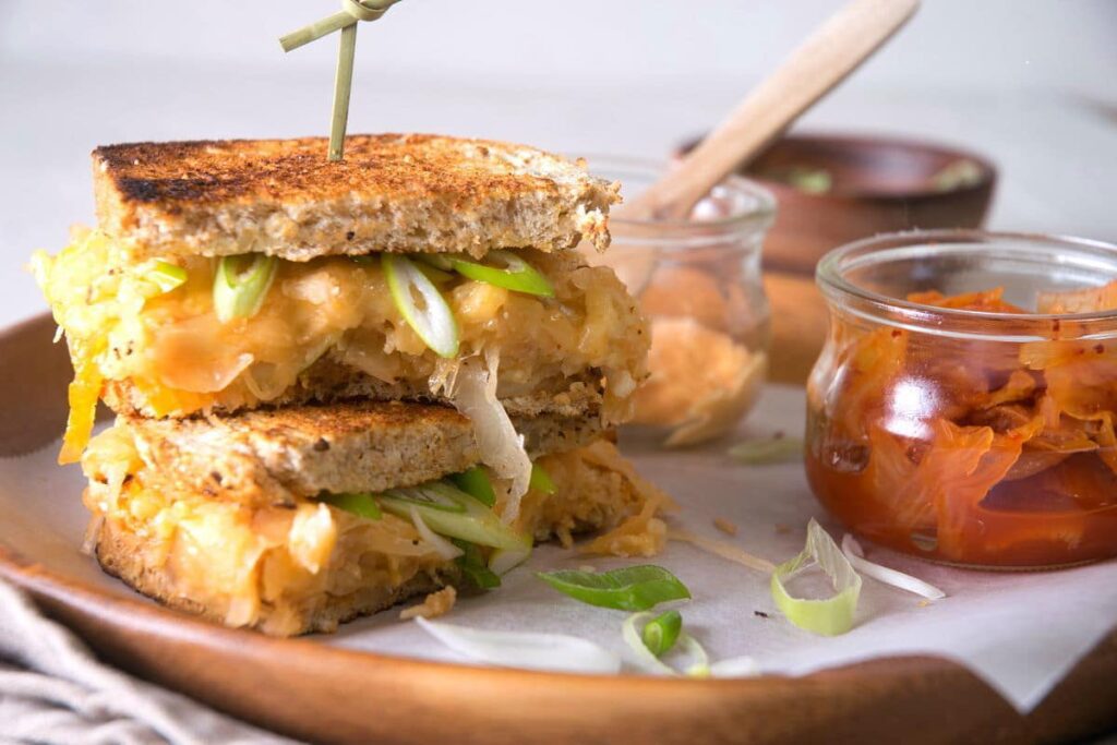 Kimchi-grilled-cheese-sandwiches