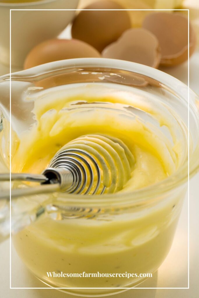 Hollandaise Sauce in container