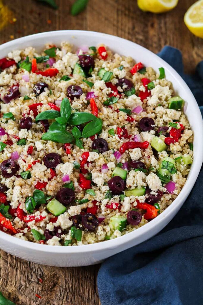 mediterranean-quinoa-salad-3